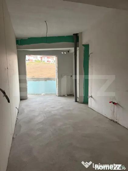 Garsonieră decomandată în Vișani
