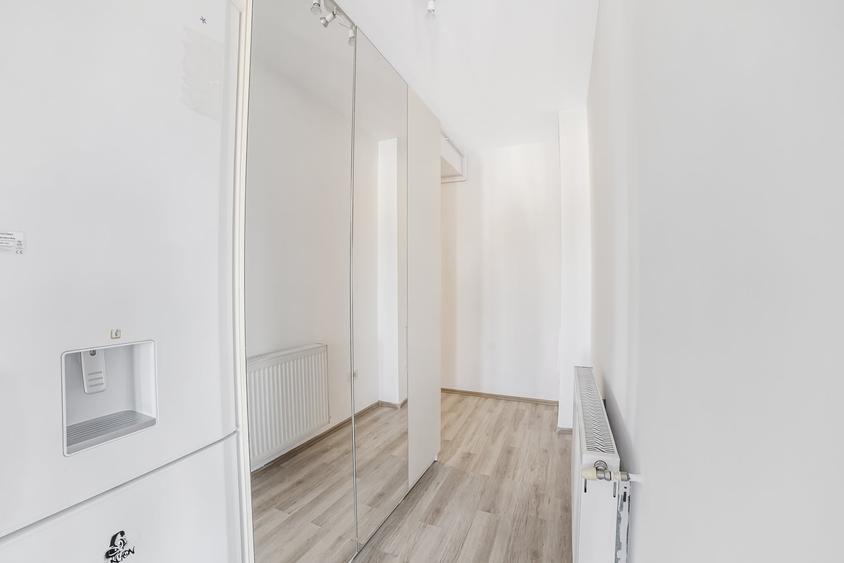 Apartament cu 2 camere decomandat, mobilat în Roșu