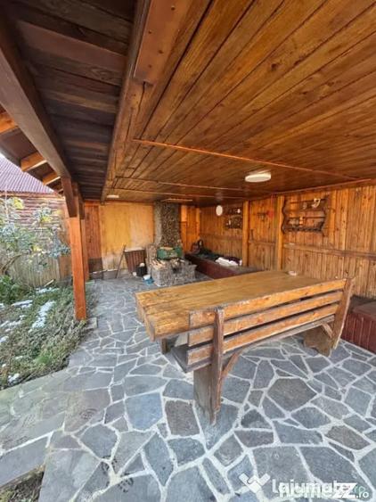 Casă cu 4 camere cu Teren 1000 Mp în Firiza