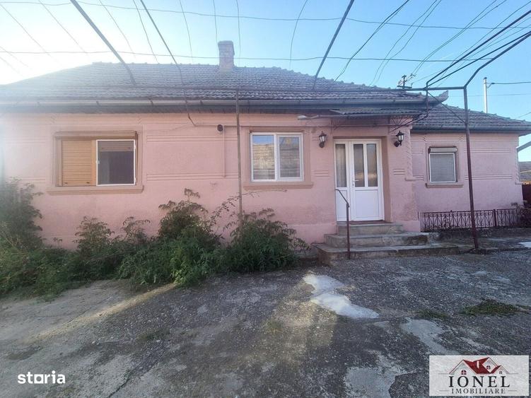Casă cu 4 camere în Bucerdea Grânoasă