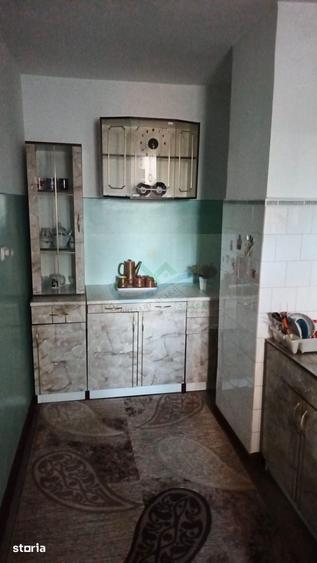 Apartament cu 3 camere în George Enescu