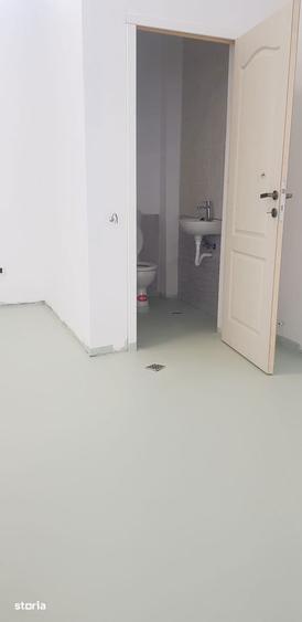 Spațiu comercial, de 100 mp, în Apărătorii Patriei