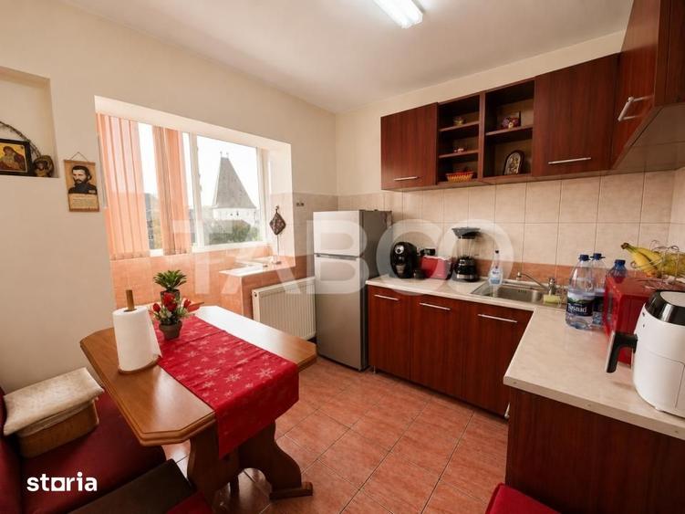 Apartament cu 2 camere decomandat în Lazaret