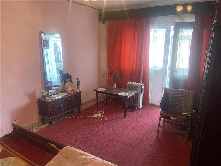 Apartament cu 2 camere decomandat în Ultracentral