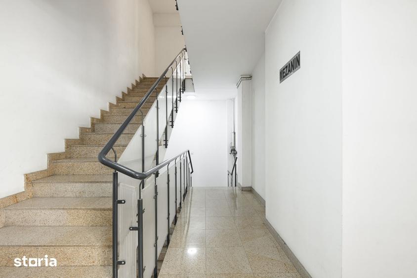 Apartament cu 3 camere semidecomandat în Gara de Nord