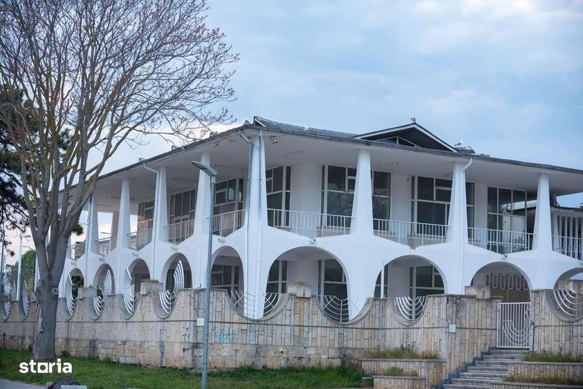Spațiu comercial, de 4,814 mp, în Central