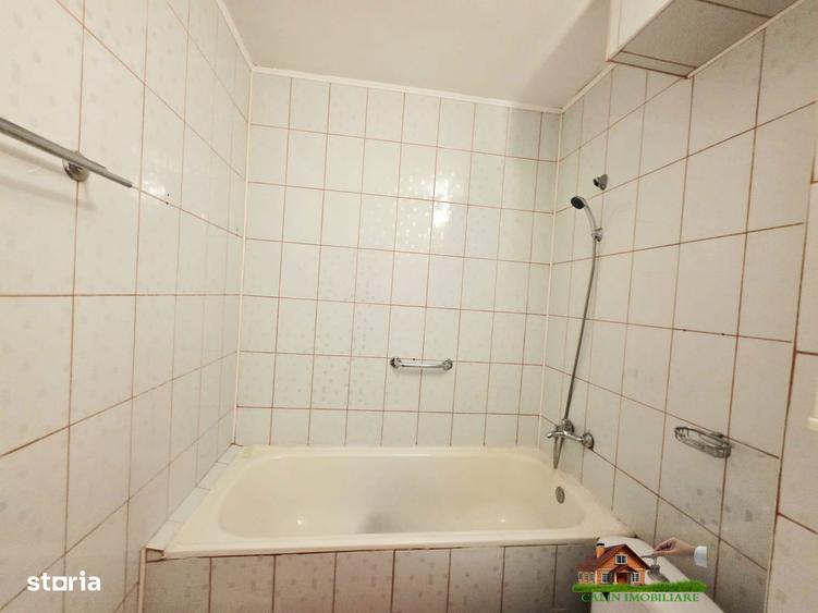 Apartament cu 2 camere decomandat în Alexandru cel Bun