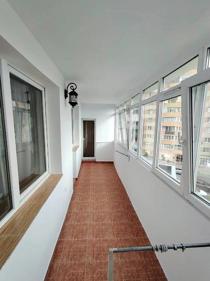Apartament cu 4 camere decomandat în Ampoi 2