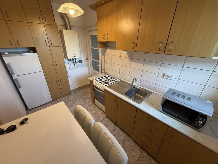 Ofer apre inchiriere Apartament 2 Camere Ultracentral - 2