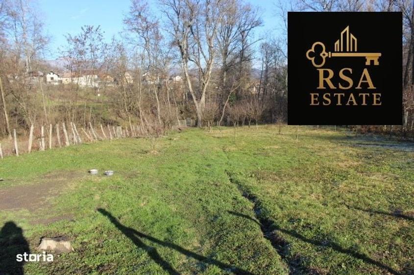 Casă cu 4 camere în Barcanele