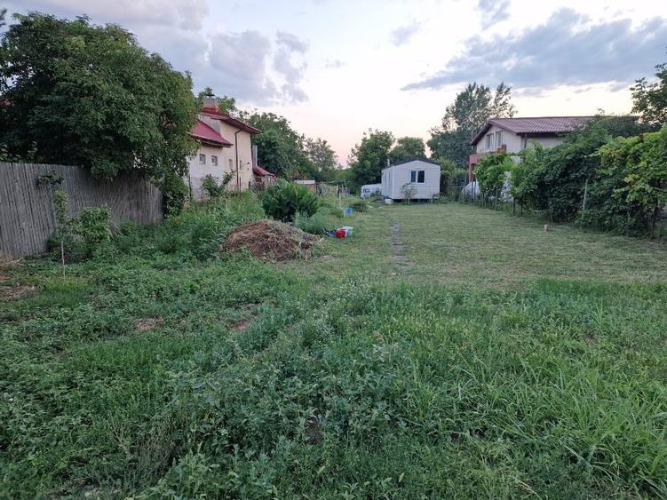 Teren Construcții intravilan de 1000 mp, în Dragomirești-Vale
