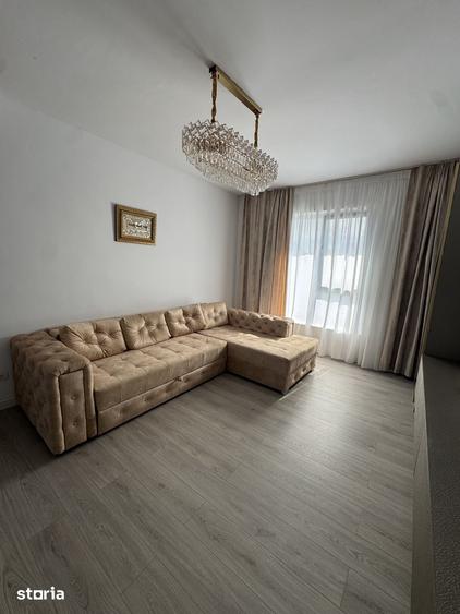 Casă cu 4 camere cu Teren 350 Mp în Central