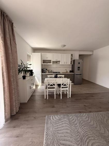 Apartament cu 2 camere în Florești