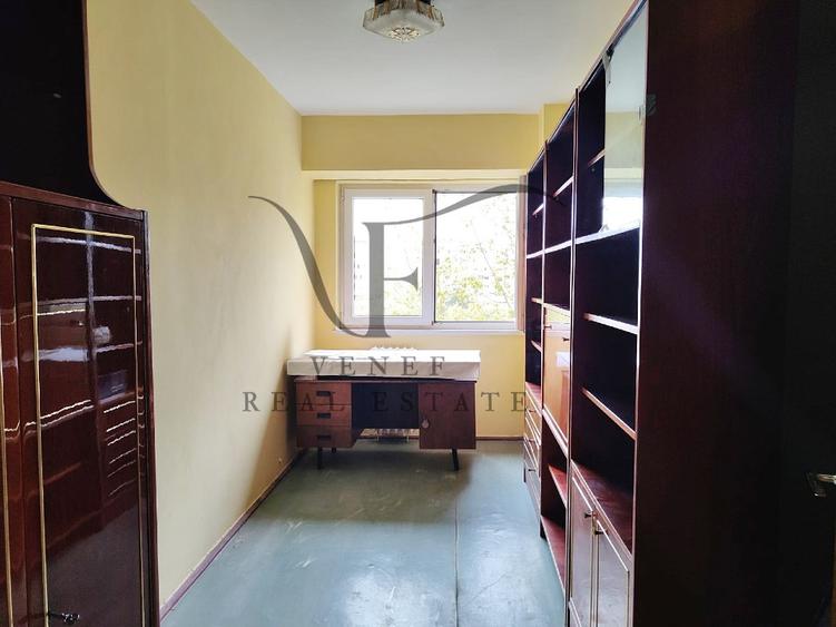 0 COMISION 4 Camere 85 mp 2 bai etaj 5 Pantelimon Bdul Chisinau Delfinului - 12