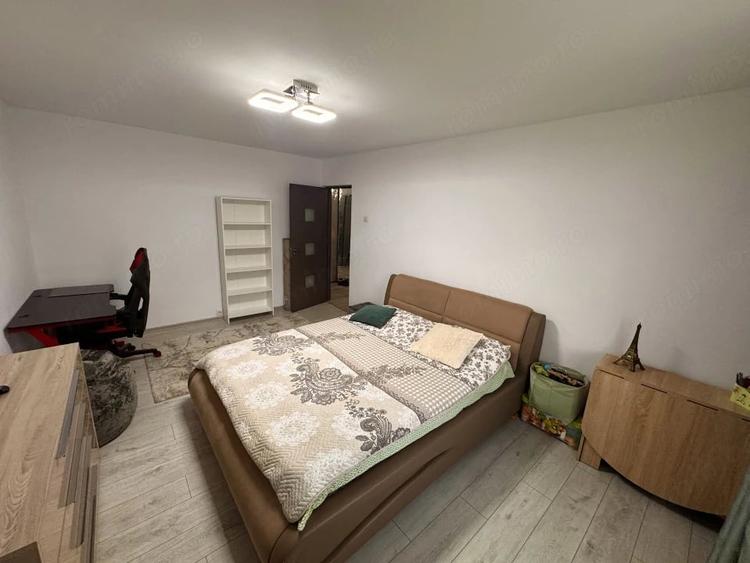 Apartament decomandat, 2camere 55 mp, zona Rovine - 1