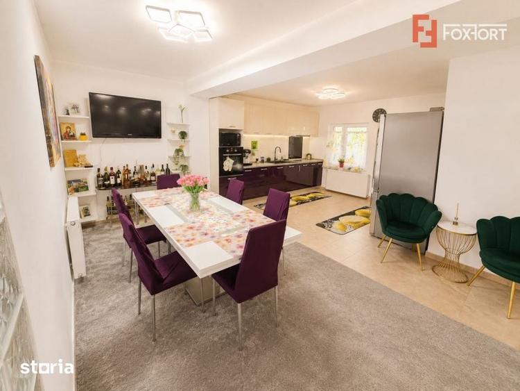 Casă cu 6 camere cu Teren 693 Mp în Gai