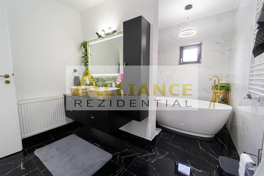 Casă individuală cu 4 camere decomandat cu Canalizare în Frumușani