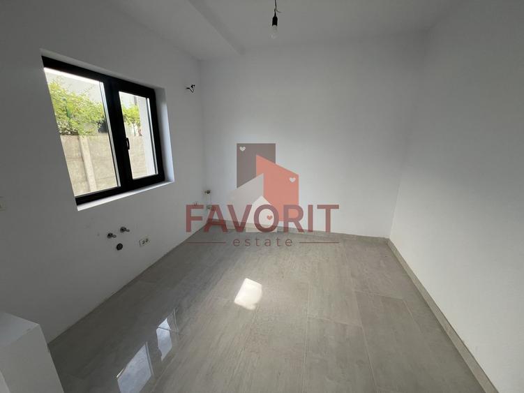 Duplex cu 5 camere cu Canalizare în Chișoda