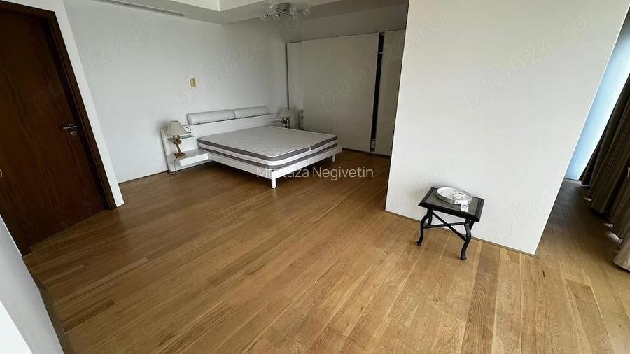 Penthouse prima linie la mare situat in Constanta zona Faleza Nord