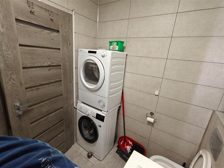 Apartament cu 3 camere circular, mobilat în Central