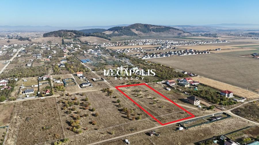 Teren Construcții intravilan de 1363 mp, în Sânpetru