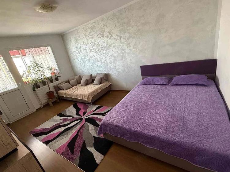 Apartament cu 2 camere decomandat în Marghiloman