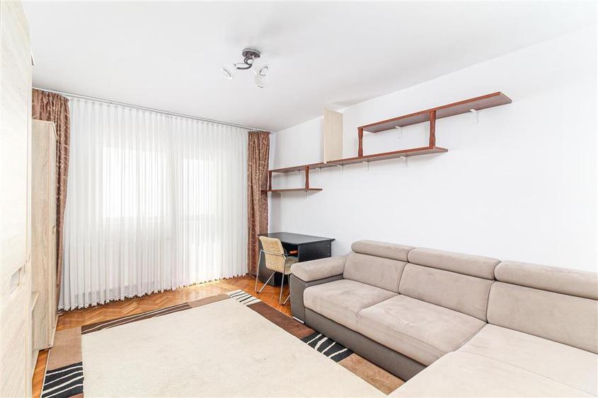 Apartament cu 3 camere decomandat, mobilat în Mănăștur
