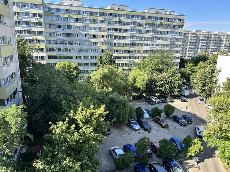 Garsonieră semidecomandată, mobilată în Pantelimon
