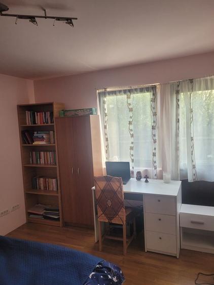 Casă cu 1 camere cu Teren 100 Mp în Central