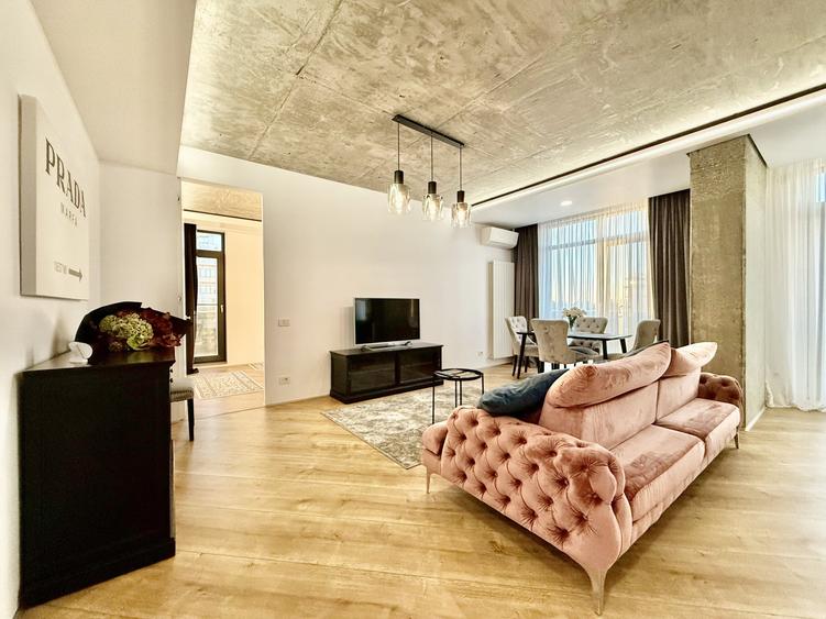 Apartament cu 2 camere semidecomandat, mobilat în Floreasca