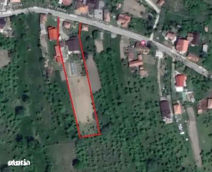 Casă cu 6 camere cu Teren 3148 Mp în Central