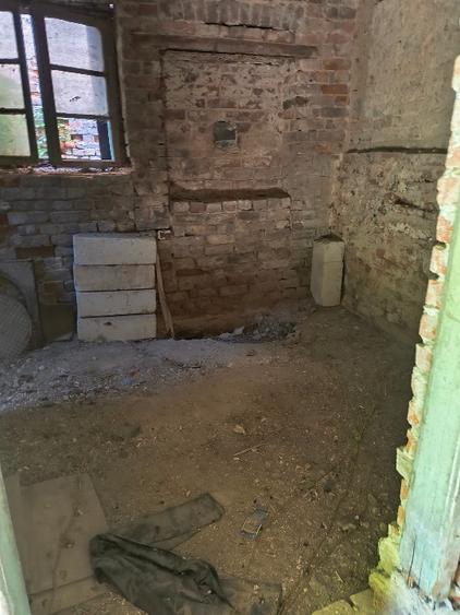 Casă individuală cu 5 camere cu Teren 212 Mp în Calea Victoriei