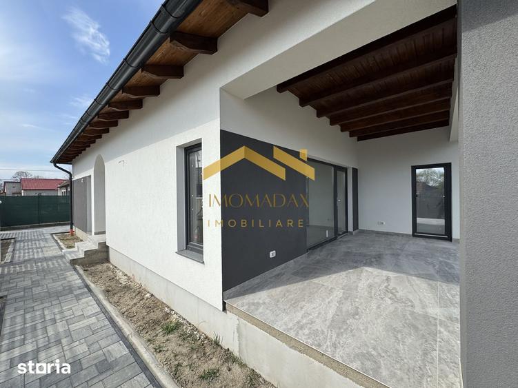 Casă cu 3 camere cu Teren 400 Mp în Sânmihaiu Român