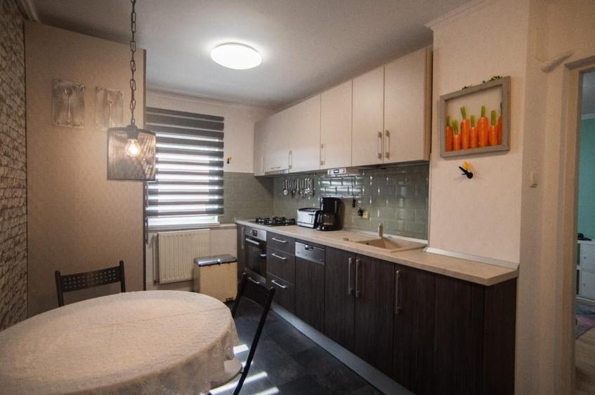 Apartament cu 2 camere decomandat, mobilat în Circumvalațiunii