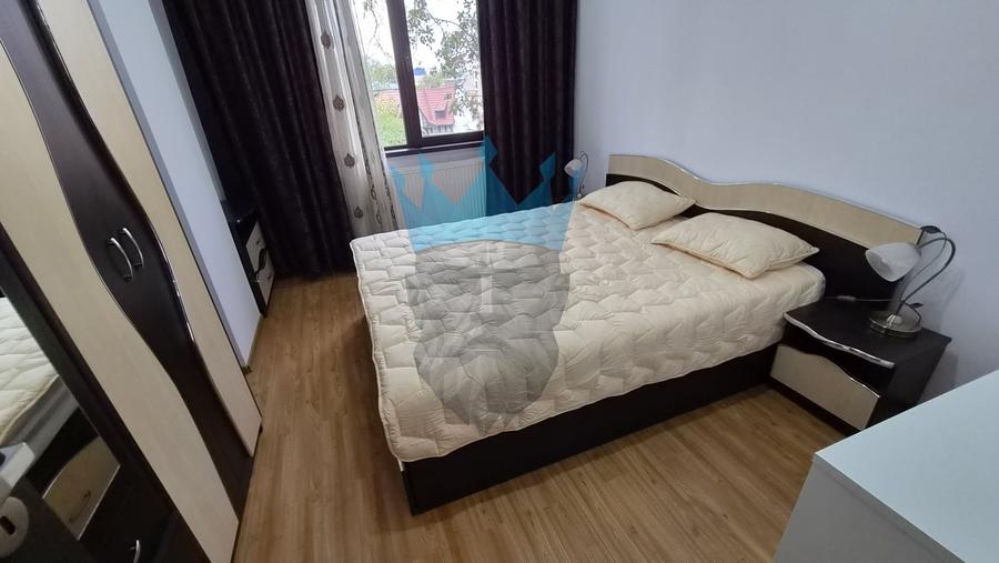 Apartament cu 3 camere decomandat, mobilat în Moșilor