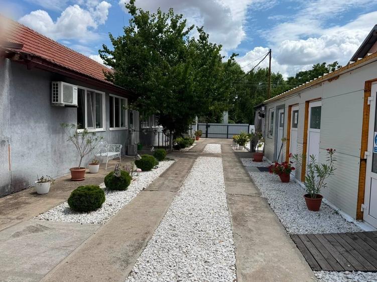 Casă cu 30 camere cu Teren 2150 Mp în Central