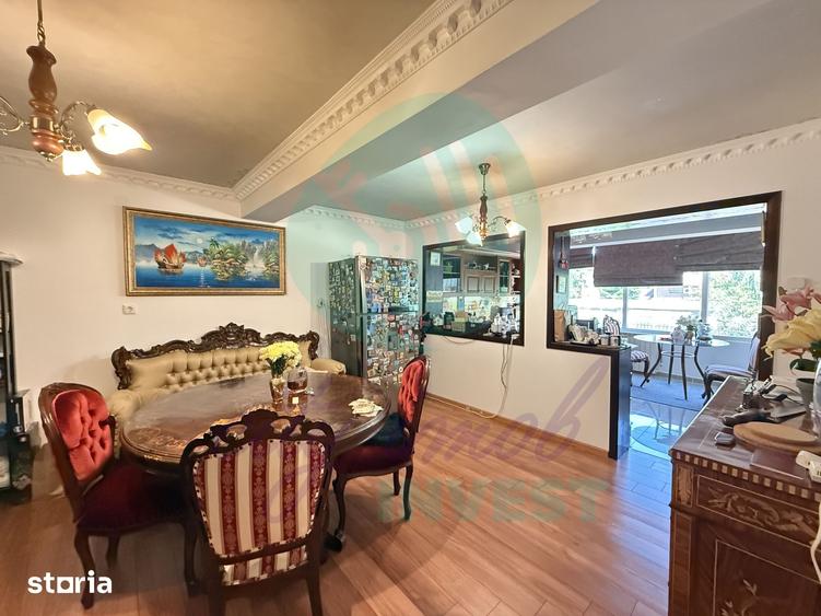 Casă cu 10 camere cu Teren 410 Mp în Pantelimon