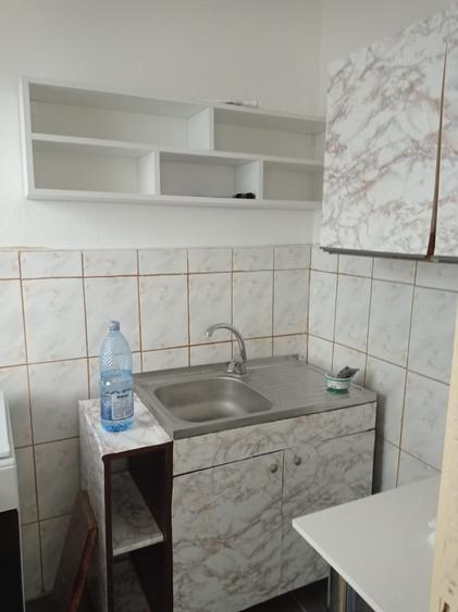 Garsonieră decomandată în Turnătorie