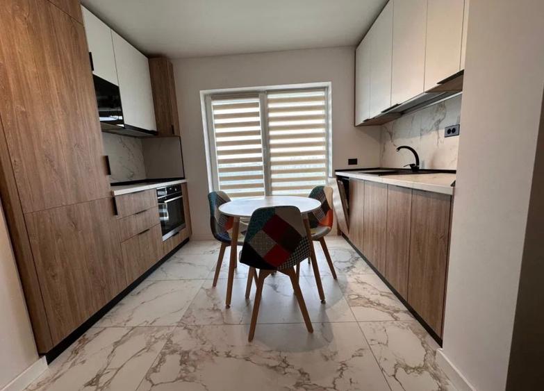 Apartament cu 2 camere decomandat în Berceni