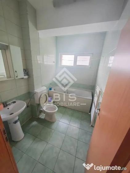 Apartament cu 2 camere decomandat în Sud