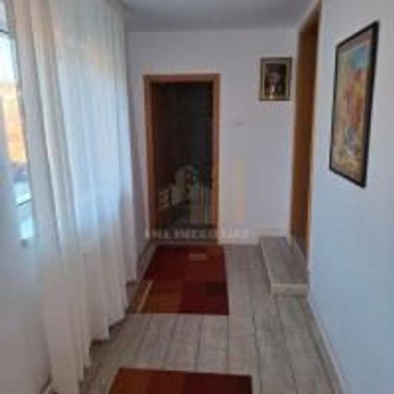 Casă cu 2 camere cu Teren 317 Mp în Schei