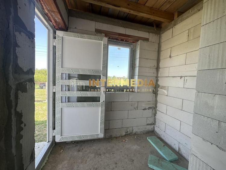 Casă individuală cu 3 camere cu Teren 570 Mp în Bărăbanț