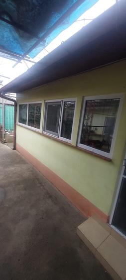 Casă individuală cu 7 camere cu Teren 660 Mp în Palazu Mare