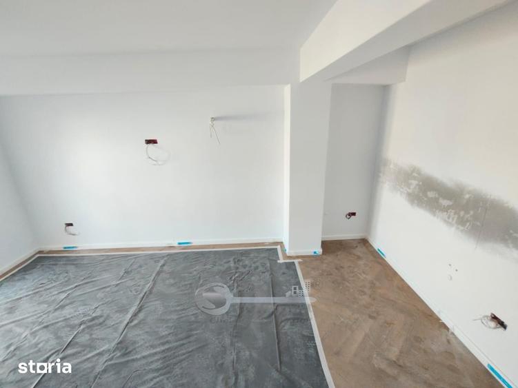 Apartament cu 2 camere decomandat în Galata