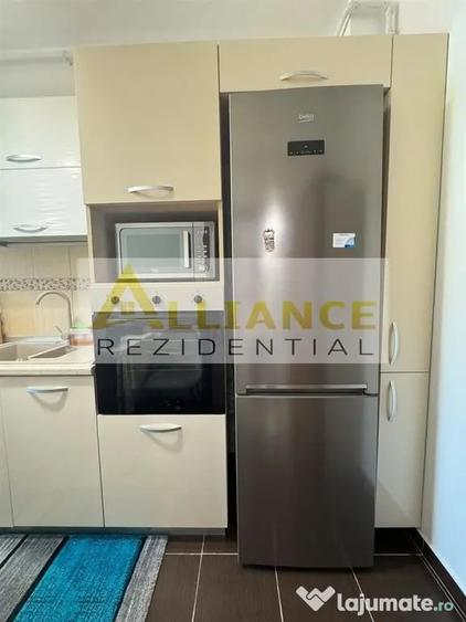 Apartament cu 2 camere decomandat în Titan