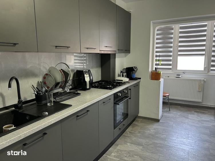 Apartament cu 2 camere decomandat în Miorița