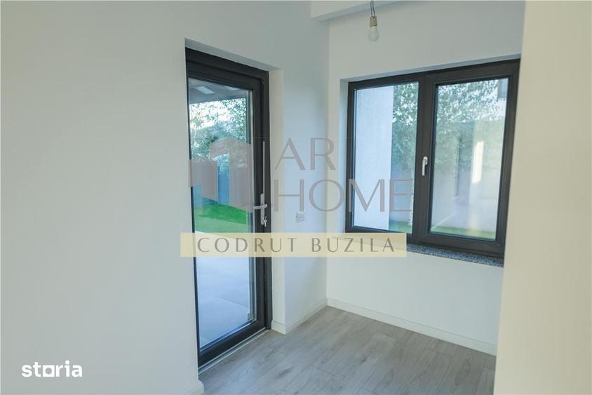 Casă cu 5 camere cu Teren 385 Mp în Târgșoru Vechi