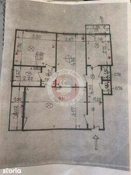 Apartament cu 3 camere semidecomandat în Floreasca