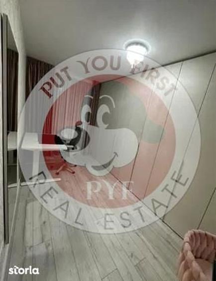 Apartament cu 3 camere semidecomandat în Floreasca