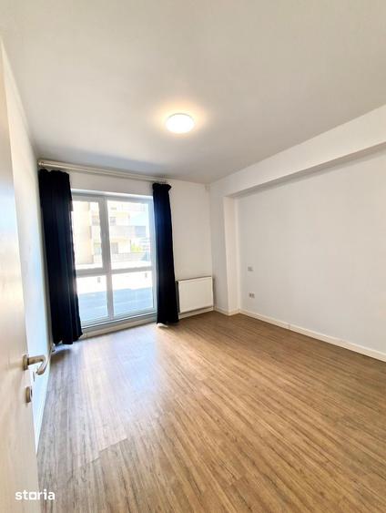 Apartament cu 3 camere decomandat în Theodor Pallady